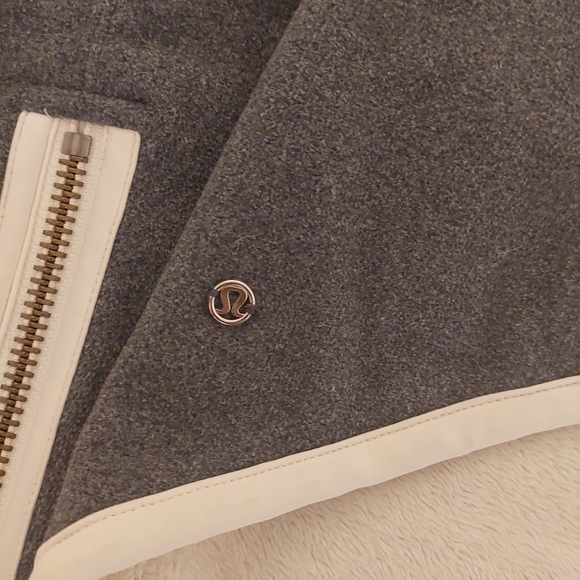 Lululemon Gray w/ white faux fur lined Cardigan - Picture 5 of 5